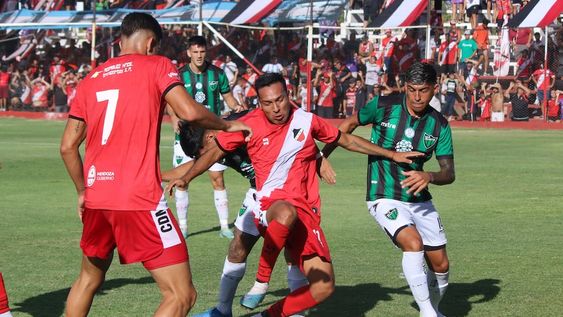 Por la cuarta fecha de la Primera Nacional, Maipú cayó por 2-0 con San Martín de San Juan. Cuarta derrota consecutiva del Cruzado. / Gentileza: Prensa CDM.