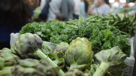 Los Andes | Mientras que el valor de papa y tomate industria subió menos que la inflación, el de tomate para fresco y zapallo la superaron. / Foto: Orlando Pelichotti / Los Andes