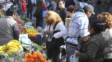 En un año los ingresos para poder comprar el alimento básico debieron aumentar  $9.378.