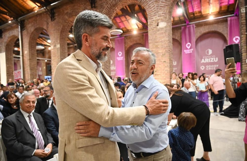 Ulpiano Suárez y Alfredo Cornejo. Foto: Twitter