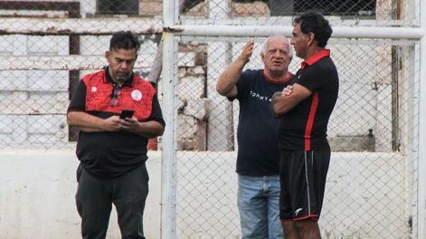 El Lechuga (derecha) quedó aislado por precaución. / Prensa Huracán