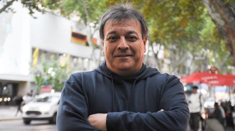 Los Andes | Fabian Manzur, empresario y exfuncionario, actual candidato a Intenente en el departamento de  Guaymallén, provincia de Mendoza.Fotos: Mariana Villa / Los Andes