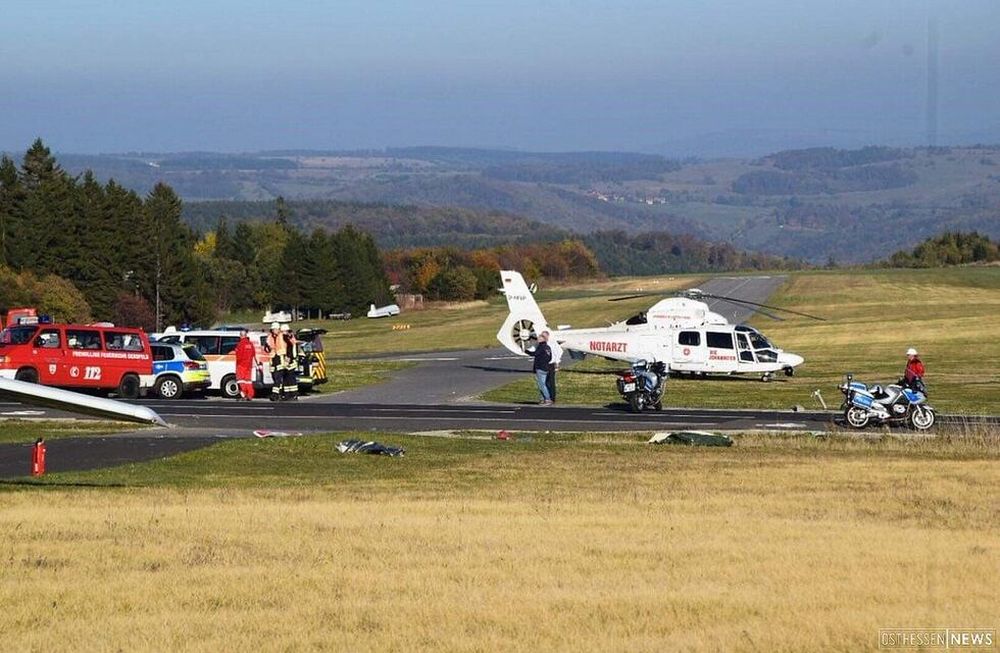 Una avioneta se estrelló contra un grupo de personas en Alemania: hay tres muertos
