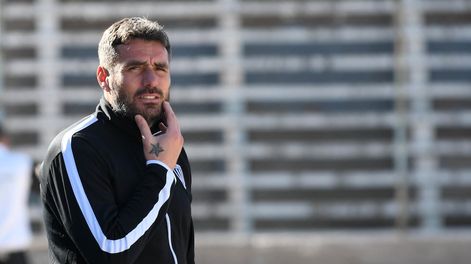 Diego Pozo tiene todo acordado para continuar en la dirección técnica de Gimnasia. / archivo