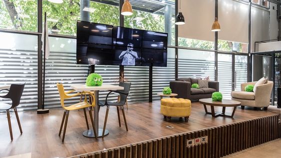 Un espacio de trabajo renovado, cómodo y con detalles increíbles