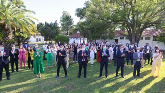 El Presidente convocó a los diputados oficilistas  a Olivos. Foto Twitter Alberto Fernández.