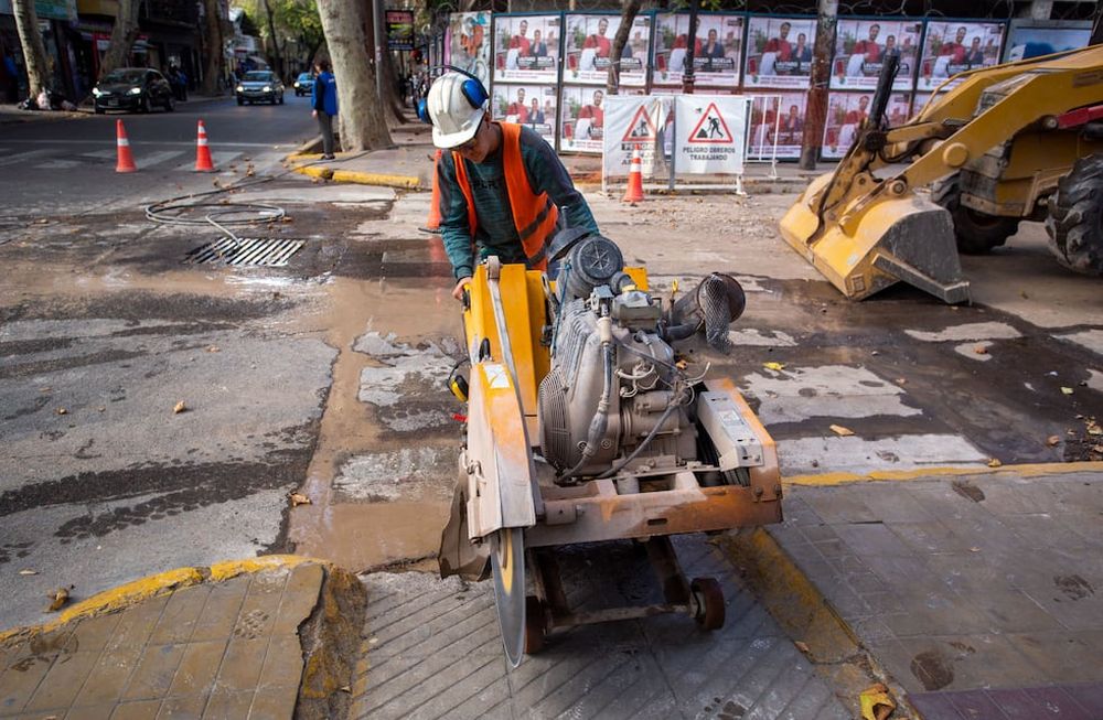 Comenzó la puesta en valor de un nuevo tramo de calle San Juan