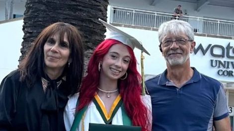 Fernando Artese junto a su esposa Mónica Riviera y su hija Carla, estaban por emprender el viaje de regreso a Argentina pero fue detenido y enviado al centro de detención migratorio de Donald Trump.