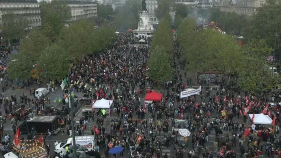 Este jueves 20 de julio miles de trabajadores ferroviarios y hospitalarios salieron a las calles a reclamar mejoras laborales.