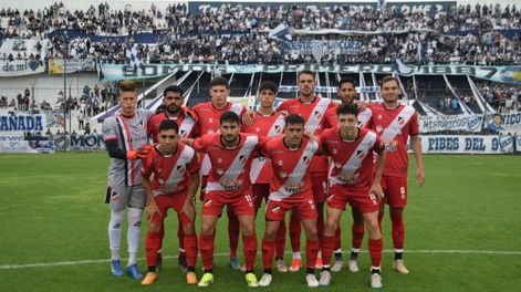 Los Andes | Por la fecha 36 de la zona A de la Primera Nacional, Maipú perdió con Quilmes y se alejó del Reducido. / Gentileza: Prensa Quilmes.