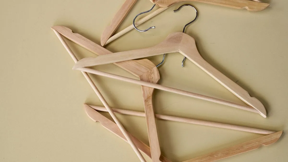 las perchas ya no se tiran: 7 ideas creativas para decorar y renovar tus ambientes