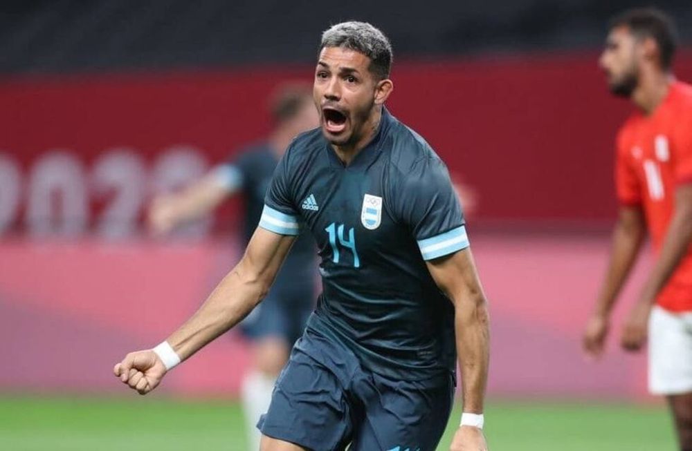 Facundo Medina form&oacute; parte de la selecci&oacute;n ol&iacute;mpica. Sue&ntilde;a con el Mundial 2026.&nbsp;