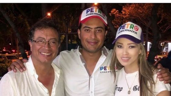De izquierda a derecha: Gustavo Petro, presidente de Colombia, Nicolás Petro, hijo del presidente y su exesposa, Day Vásquez, quien lo acusa de recibir dinero narco para la campaña presidencial de su padre.