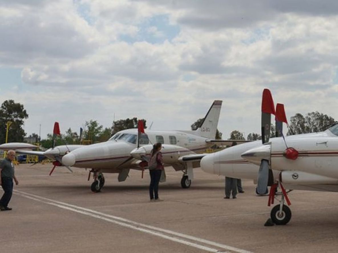 Aviones de la lucha antigranizo que la provincia le cedió en comodato a la comuna de General Alvear.