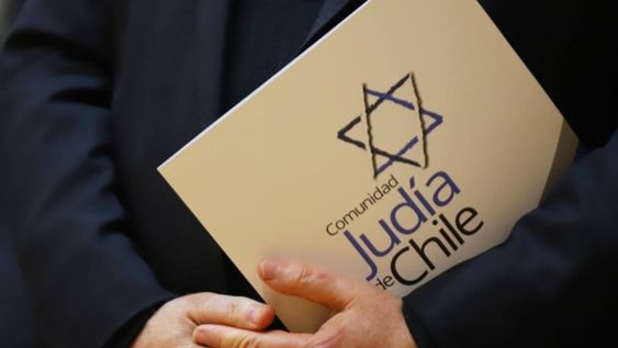 La comunidad judía de Chile publicó un comunicado donde se expresa preocupada por la decisión del presidente Gabriel Boric de excluir a empresas israelíes de una feria de ciencia aeroespacial.