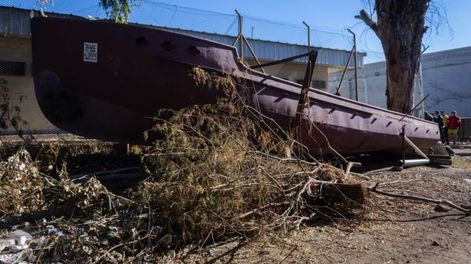 Los Andes | El casco de la embarcación fue hallado en 2012 y trasladado al penal San Felipe en 2014. Pidieron retirarlo porque es chatarra. Foto: archivo / Los Andes