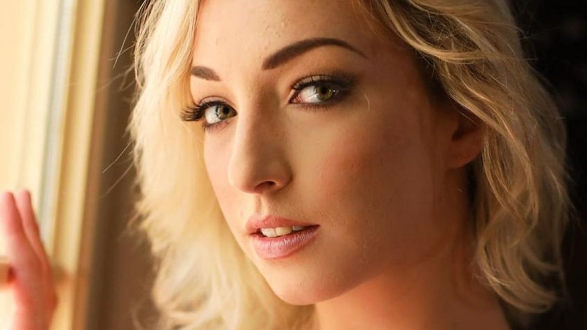 Murió a los 24 años la actriz de cine para adultos, Zoe Parker