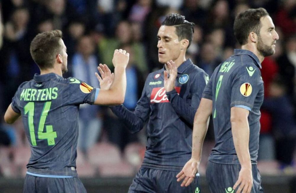 El Napoli de Higuaín y Andújar se metió en semis de la Europa League