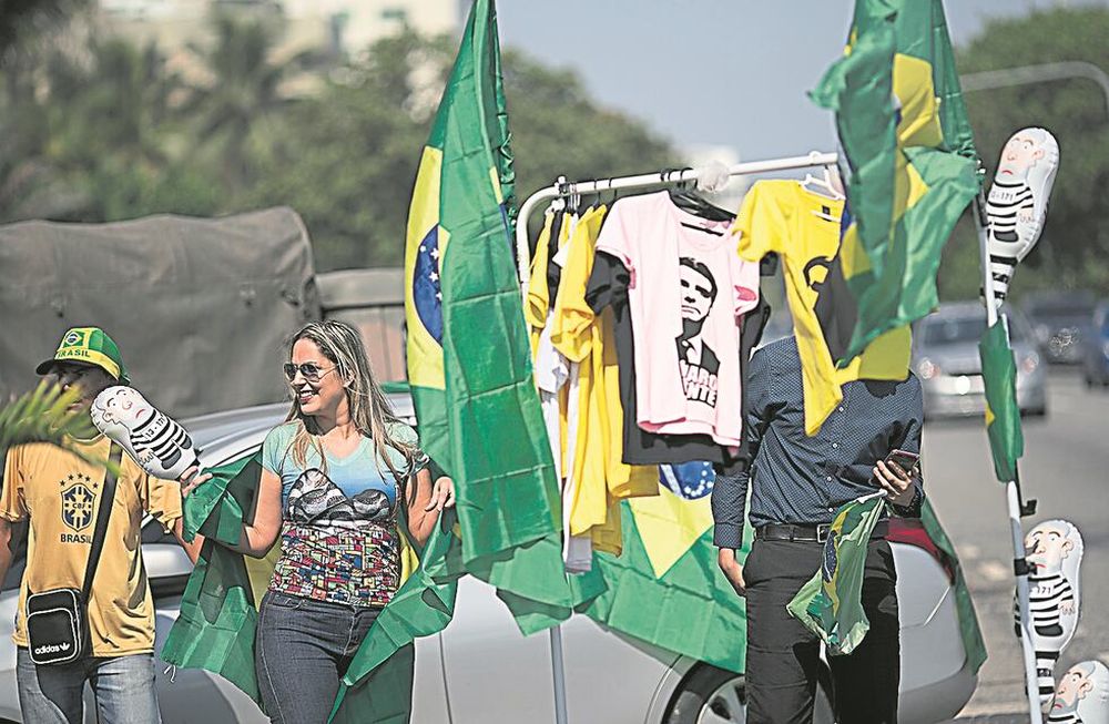 Armas contra bandidos: el miedo favorece a Bolsonaro