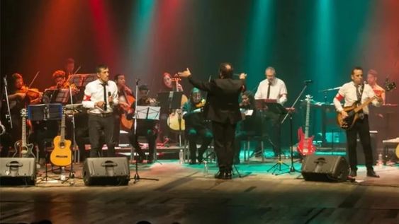 El show pasea musicalmente por temas que hicieron historia en el rock nacional. Gentileza: Néstor Nardella Producciones