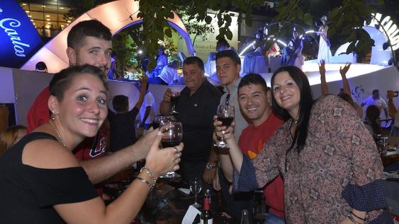 Turistas demoran los planes y las reservas para Vendimia se proyectan en 60% | Foto: Orlando Pelichotti / Los Andes