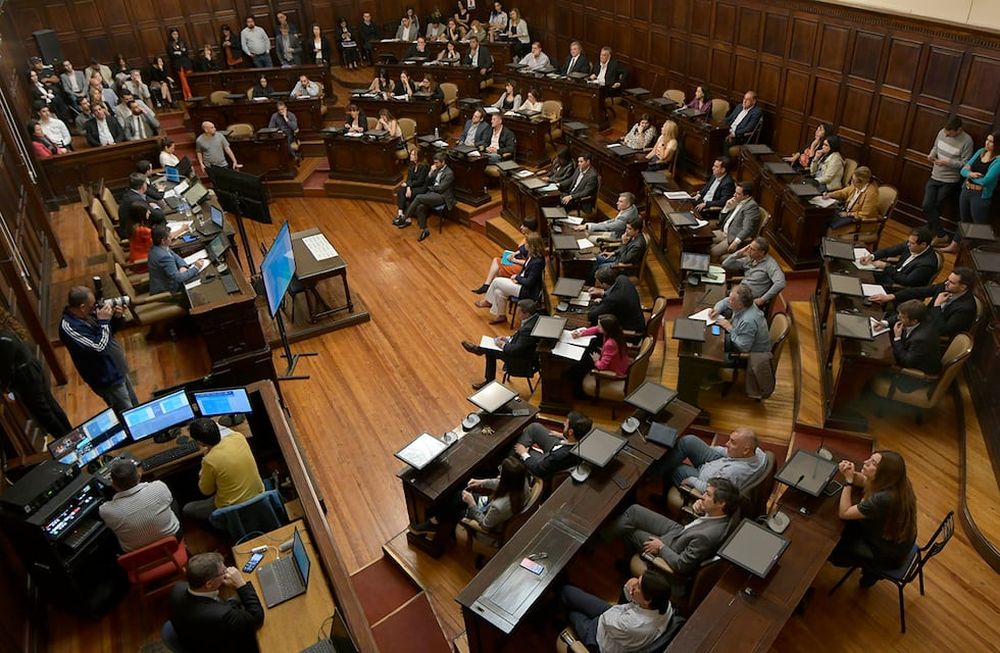 Fuerte presión de la UIM a la Legislatura por Cerro Amarillo: “No hay tiempo para discusiones repetidas y fundamentalistas”Foto: Orlando Pelichotti / Los Andes