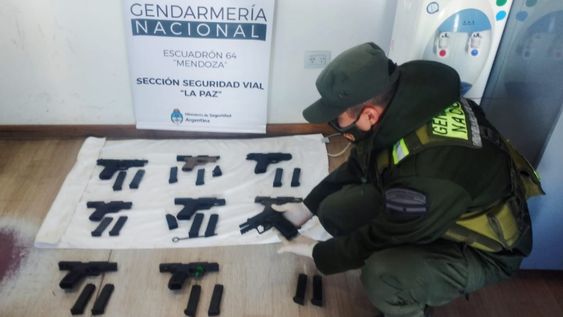 Armas decomisadas en La Paz. Gentileza Gendarmería Nacional.&nbsp;
