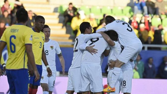 En un partidazo, Bolivia consiguió su primer triunfo ante Ecuador