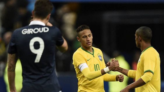 Brasil derrotó a Francia a domicilio y mostró una clara mejoría