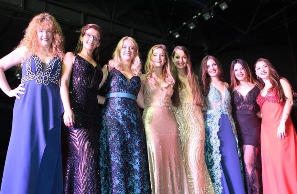 El desfile Real Federal de Maipú tiene como fin ser solidario, para ayudar a las instituciones del departamento y mostrar los diseños de las emprendedoras locales.