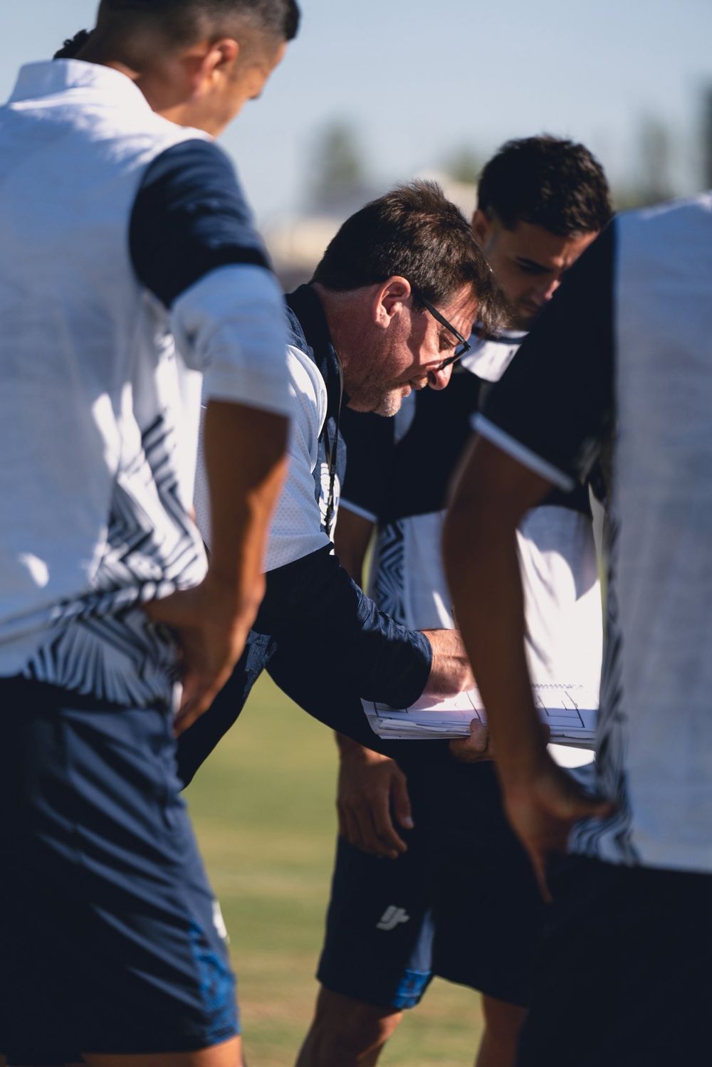 Alfredo Berti es el cerebro de este Independiente Rivadavia que se prepara para un debut histórico en la Copa Libertadores. 