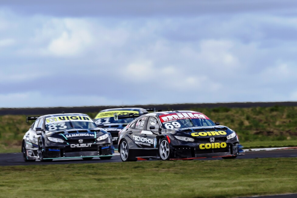 Honda colm&oacute; el podio en Paran&aacute;, con el triunfo de Quevedo y los escoltas; Llaver y Ardusso. 