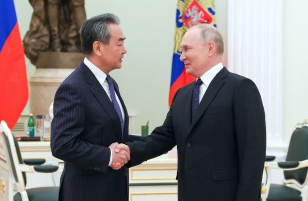 La reunión multilateral entre Wang Ji y Vladimir Putin se dio dos días antes de que se cumpla el primer aniversario de la Operación Especial Militar en Ucrania.