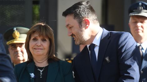 Política en Off. La ministra de Seguridad, Patricia Bullrich, y el candidato Luis Petri, abrieron la semana de campaña en Mendoza y padecieron el fantasma Espert.