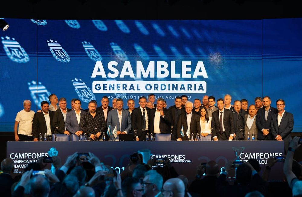 El nuevo Comité Ejecutivo de la AFA.