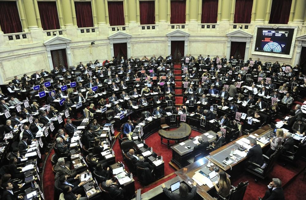 Ficha Limpia: quiénes son los senadores que definirán el futuro del proyecto en el Senado