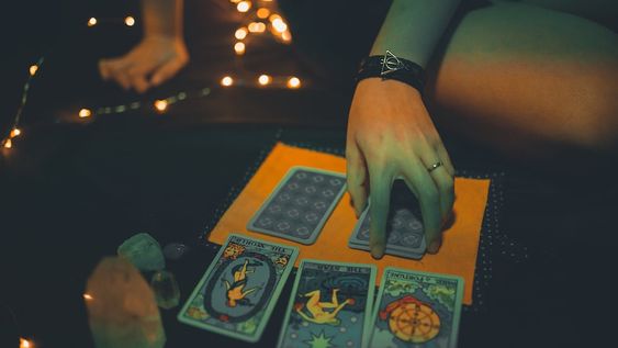 No podés salir de tu casa sin leer el pronóstico para Capricornio y otro signo