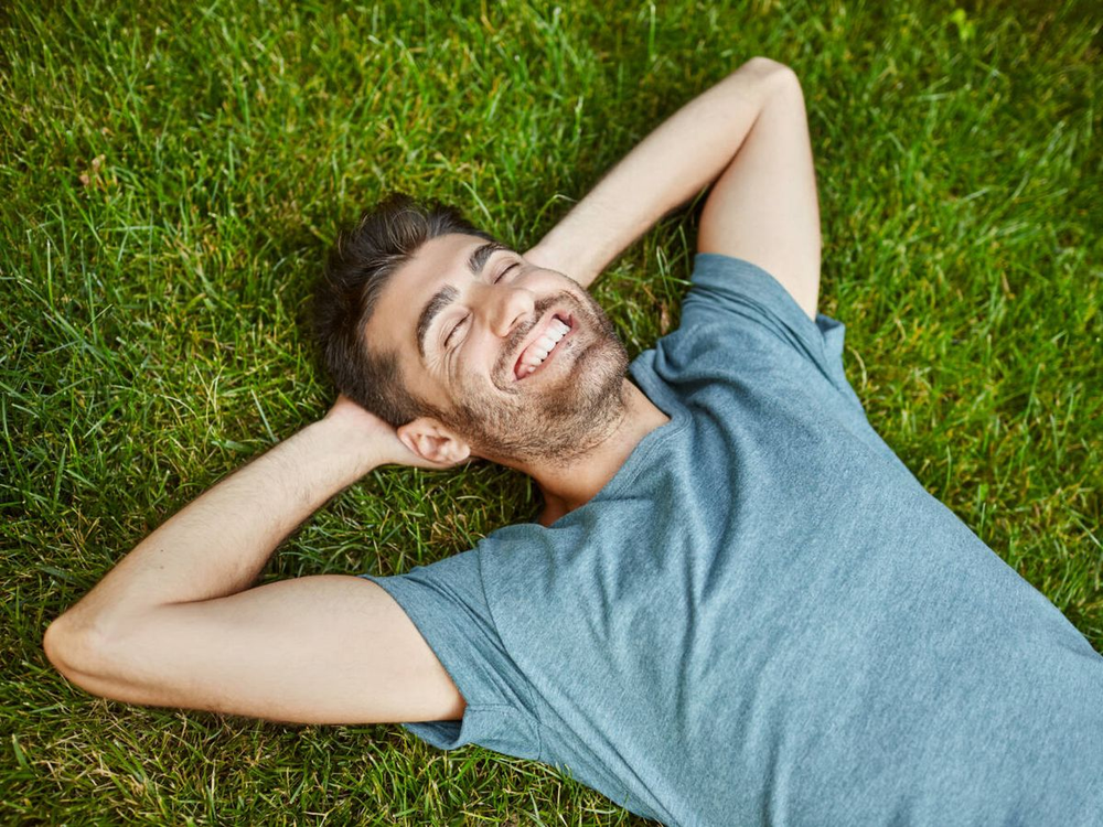 Una investigación revela los momentos del día en que somos felices
