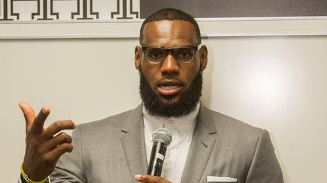 NBA: LeBron criticó a Trump y lo acusó de usar el deporte para dividir a Estados Unidos