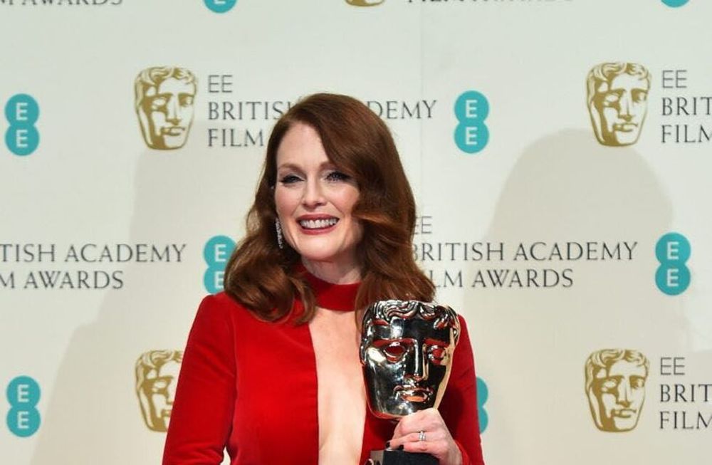 Premios BAFTA: lo más y lo menos de los outfits