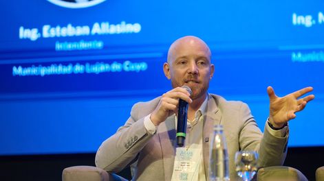 El intendente de Luján, Esteban Allasino, y sus seguidores, por pedido de Javier Milei, buscarán sellar un acuerdo electoral con La Libertad Avanza y Cambia Mendoza. Foto: perfil de Esteban Allasino en X.&nbsp;