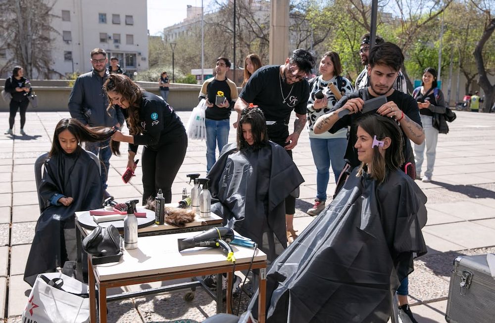 Más de 100 personas participaron de la campaña “Doná tu cabello”