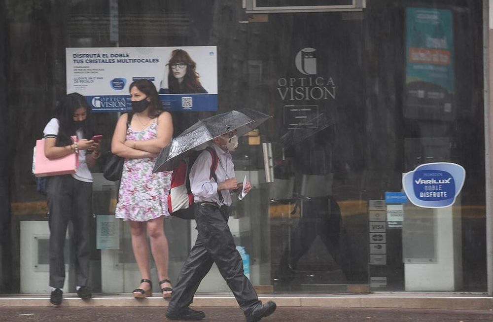 Siguen las probabilidades de lluvia para el dia martes, el domingo se presentará con temperaturas similares al sábado. Foto: José Gutierrez / Los Andes