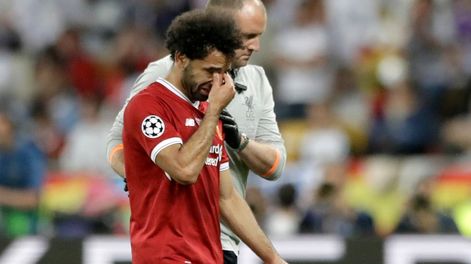 Sufre Cúper y todo Egipto: se lesionó Salah en la final de la Champions