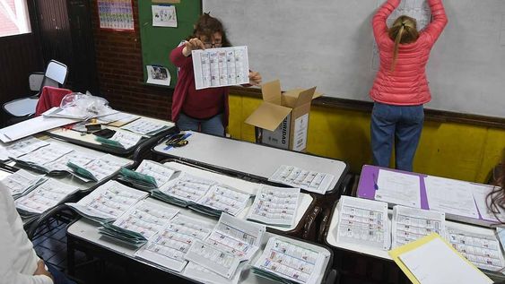 Conteo de votos. Foto: José Gutierrez / Los Andes Conteo de votos. Foto: José Gutierrez / Los Andes