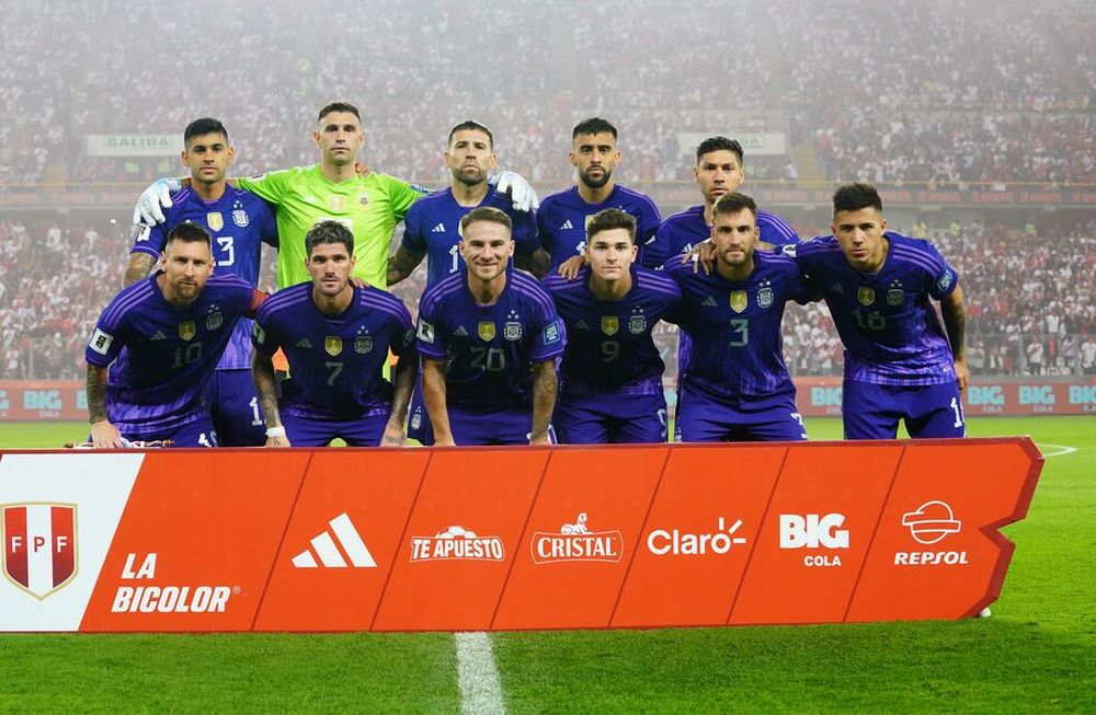 La formación inicial de Argentina en Lima ante Perú (Prensa AFA) / Gentileza.