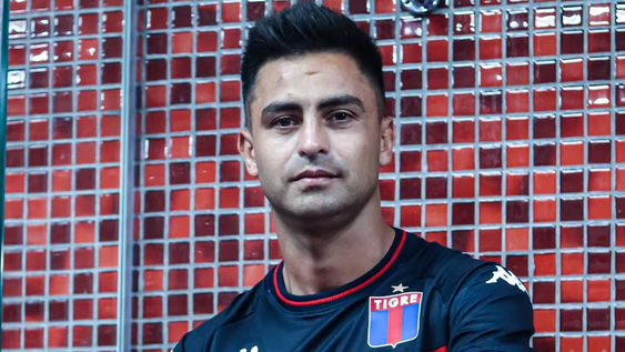 El Pity en medio de las críticas por parte de los hinchas de River.