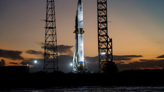 El New Glenn, el cohete pesado de Blue Origin, despegará desde Cabo Cañaveral con la misión ESCAPADE rumbo a Marte.