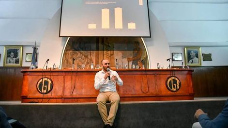 El ministro de Economía disertó esta semana en la CGT.