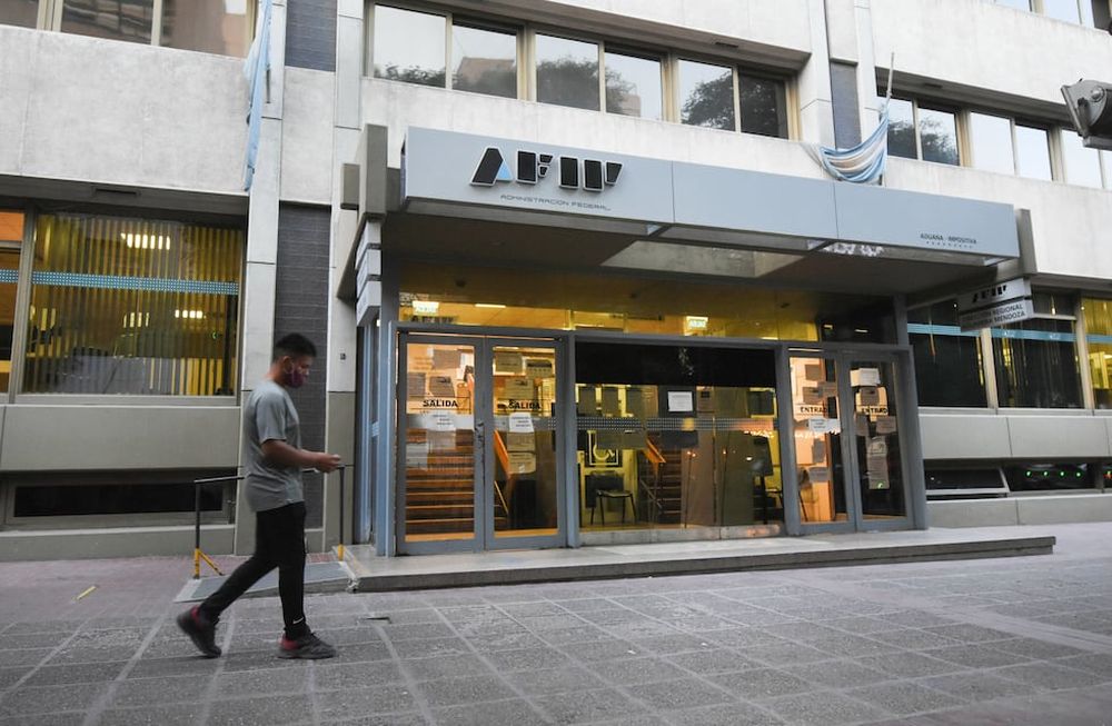 El AFIP anunció una batería de medidas necesarias y razonables para ayudar los monotributistas. / Los Andes